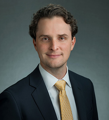 Robbie Leis, Assistant Vice President & Investment Officer, Portfolio Manager II